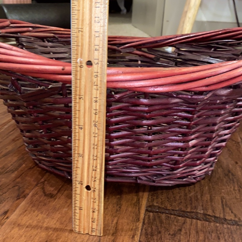 Woven basket side carry handles red mahogany dark walnut size approx 15” x 12”​ - Picture 10 of 13